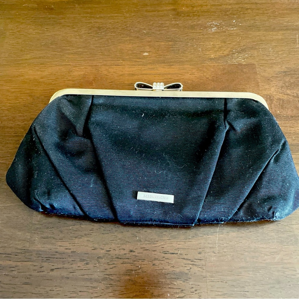 BCBG MAXAZRIA evening clutch with should strap